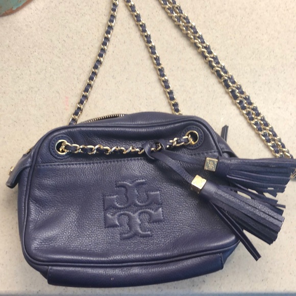 Tory Burch Handbags - Never been used    Leather crossbody or purse